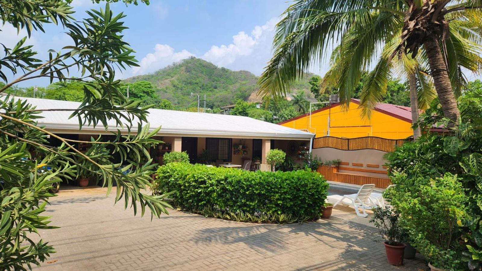 Guest House Playa Flamingo Bagian luar foto