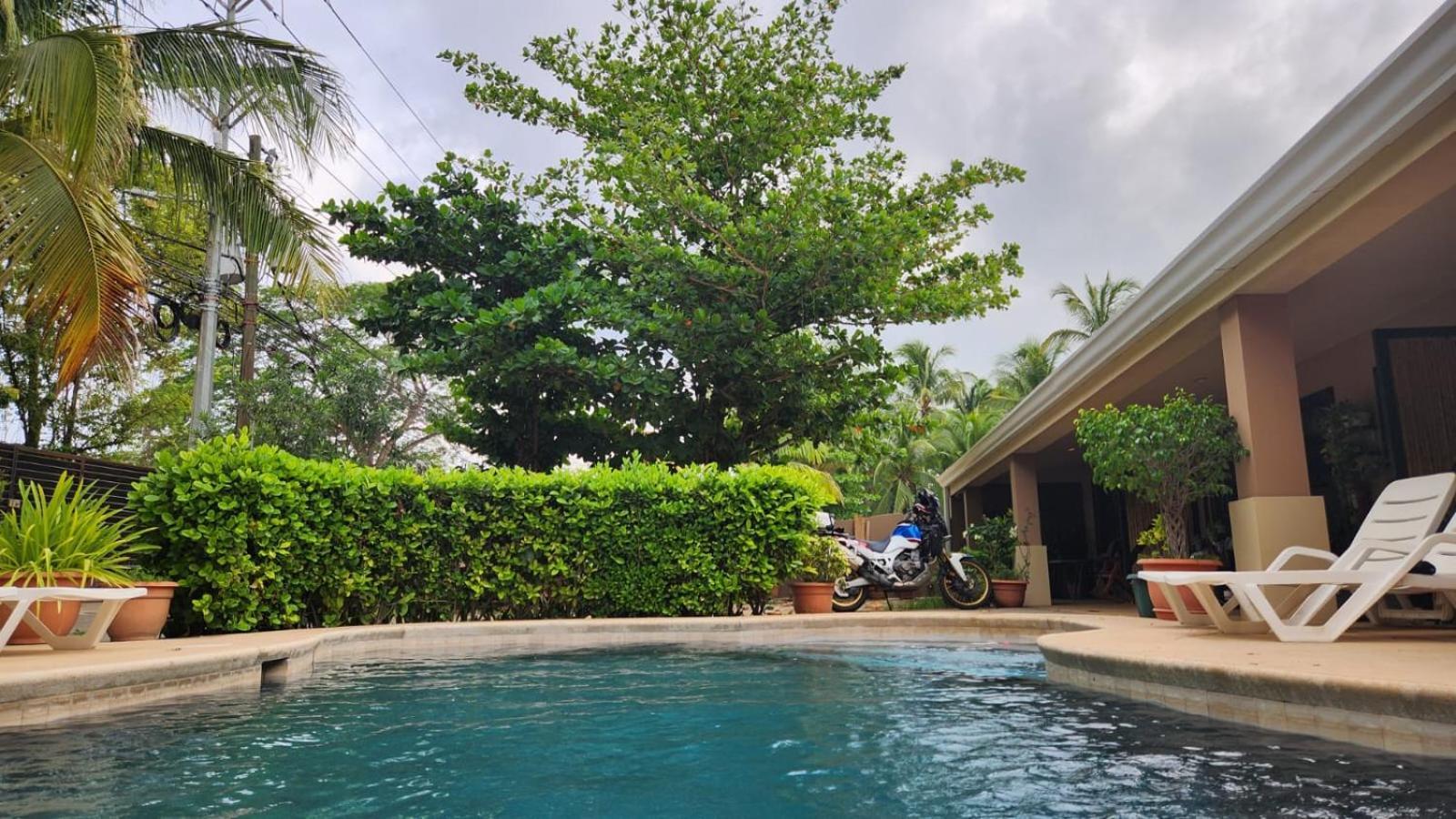 Guest House Playa Flamingo Bagian luar foto