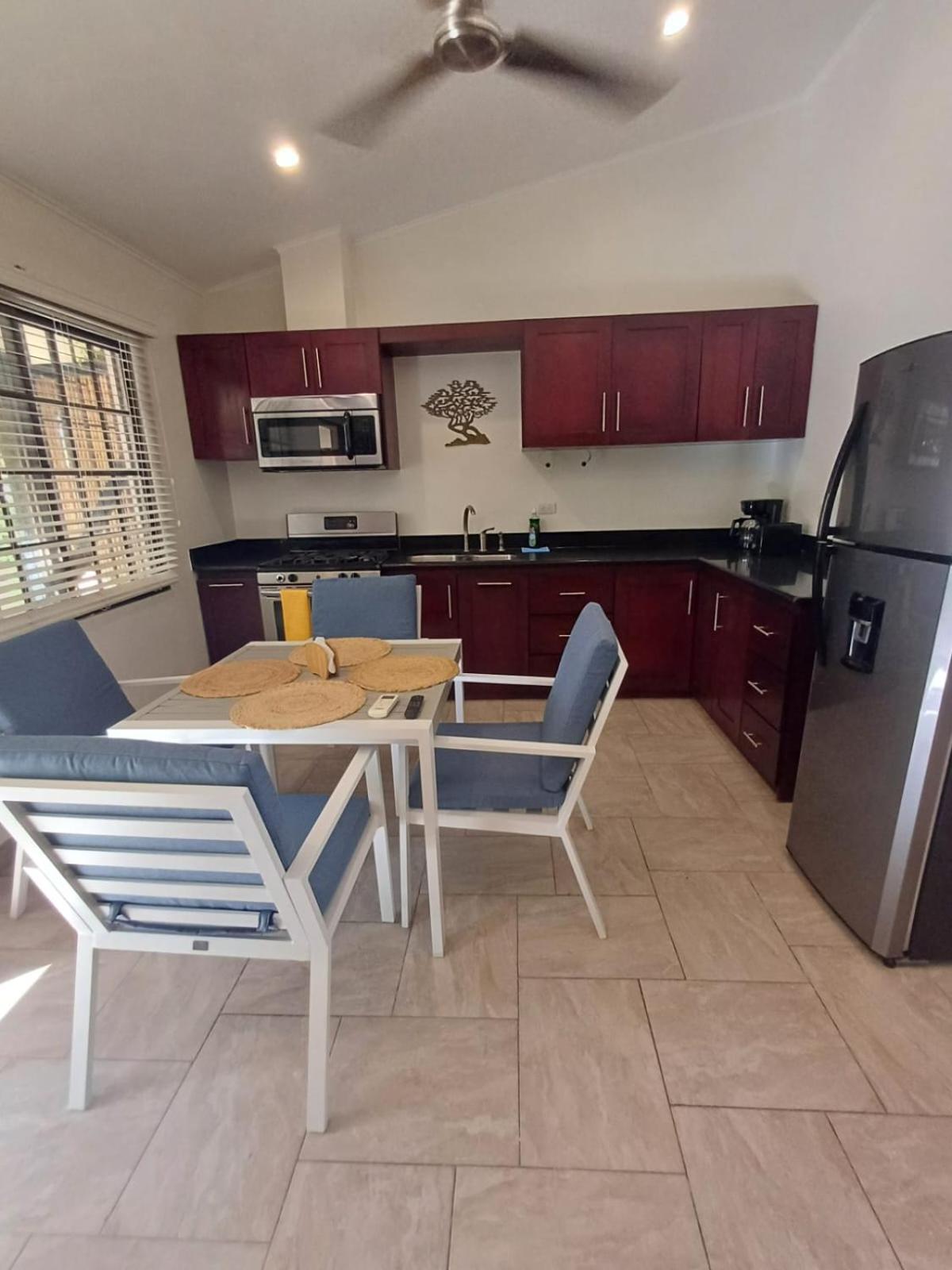 Guest House Playa Flamingo Bagian luar foto