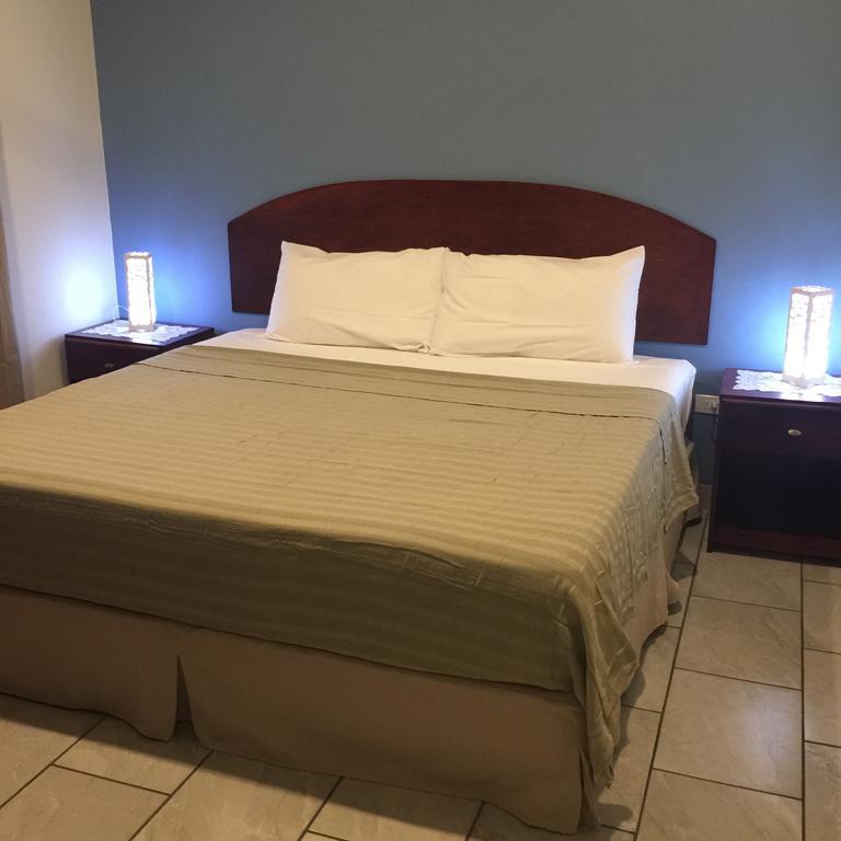 Guest House Playa Flamingo Bagian luar foto